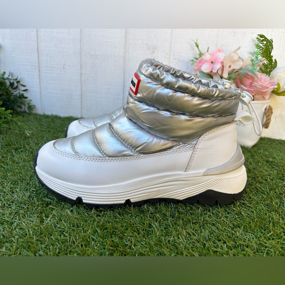 HUNTER WomenAnne Insulated Waterproof Snow Booties SILVER size 6 US NEW - Picture 11 of 16